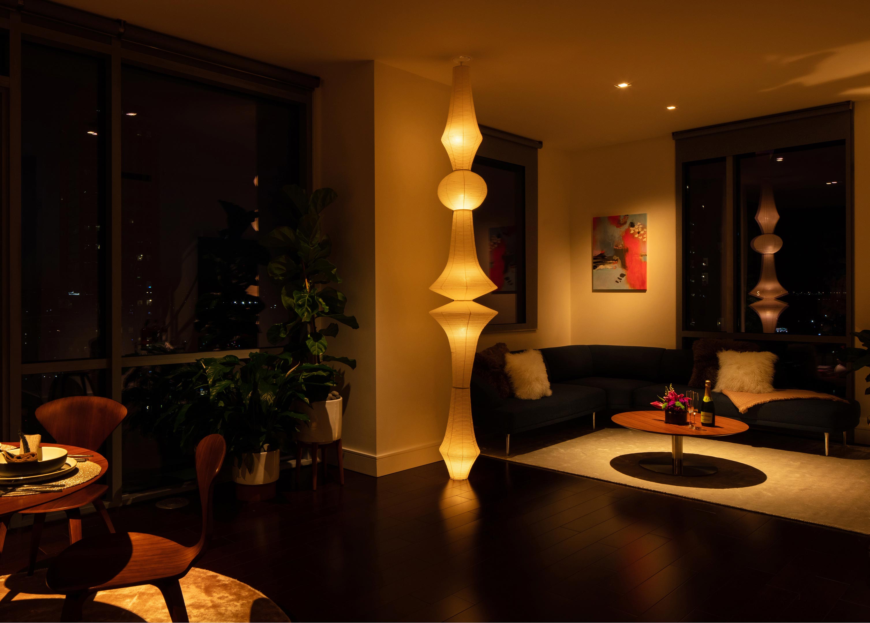 Full spectrum lighting with accent light in warm color temperature.